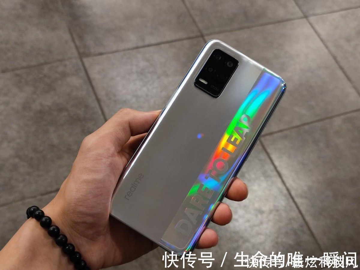 pdd|这三部手机值得考虑,看看你用上了哪一部?