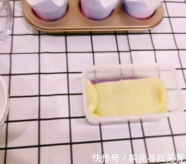 低脂芋泥麻薯盒子,颜色美美哒,好吃又不长胖!