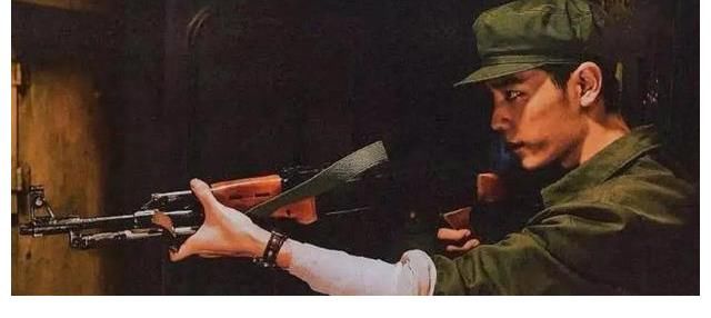 一位82年的老兵对《王牌部队》的看法:如鲠在喉,如芒刺背