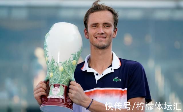 三巨头|这个九五后不得了，收到普京总统的祝福，未来的巨头在路上