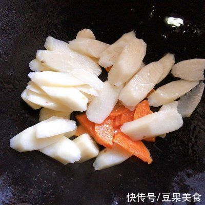 时蔬界的经典黑白配，山药炒木耳