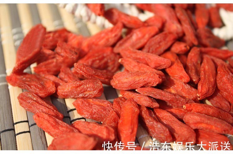 蒲公英|枸杞三斤抵不过此物一钱,经常泡水喝,不仅肝火平了,还能补脾虚