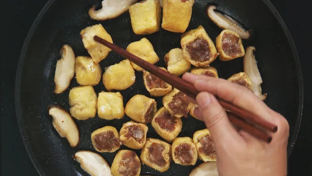 豆泡豆泡|一两陈皮一两金！陈皮加它泡水喝，化痰止咳、清热润燥，千万别错过~