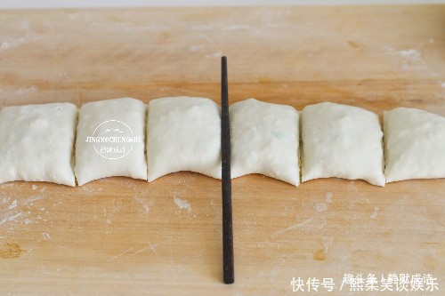 酵母|半棵白菜1块豆腐，不包也不烙，卷卷上锅一蒸，香嫩营养，吃不够