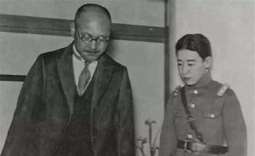 曝光|川岛芳子真容曝光,素颜照确实漂亮,最后一张枪决后难以辨认