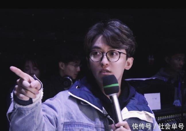 還記得《奔跑吧》最帥的導演嗎跑男結束后竟變成這樣，讓人意外