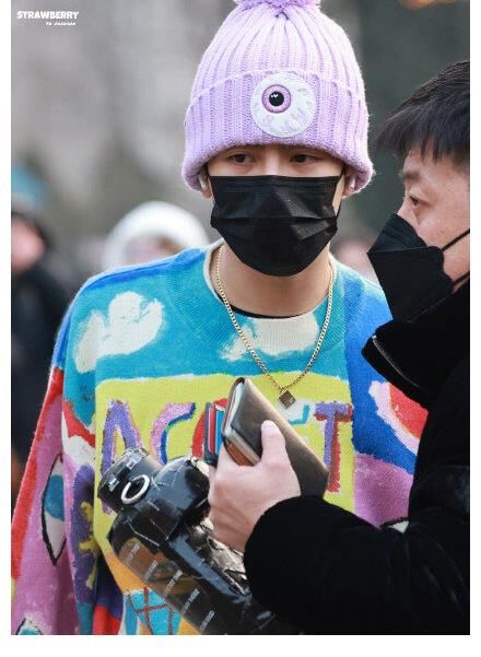 王嘉爾央視虎年春晚彩排路透……