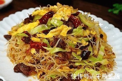 烧菜|这道菜我每星期都会做一两次，儿子爱吃又可以当饭吃省得烧菜了！