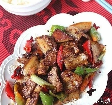 鸡精|回锅肉的家常做法 香而不腻 真是下饭