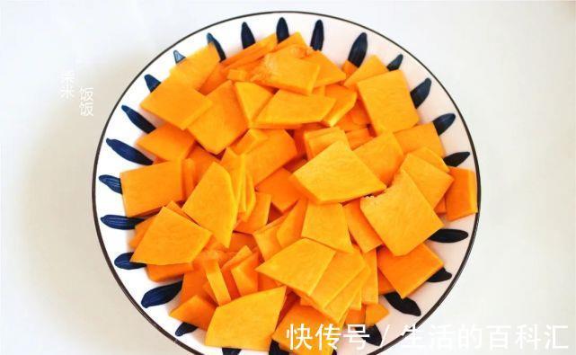 南瓜豆沙饼|秋天吃它正当时,软糯清甜,温暖脾胃,滋润好吃家人喜欢