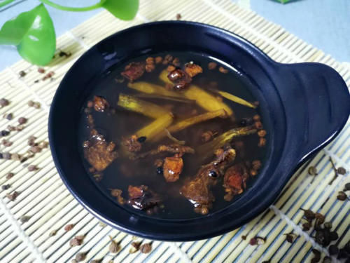 炸花椒油时,最忌直接下锅多加这1步,花椒油又香又麻,不发苦