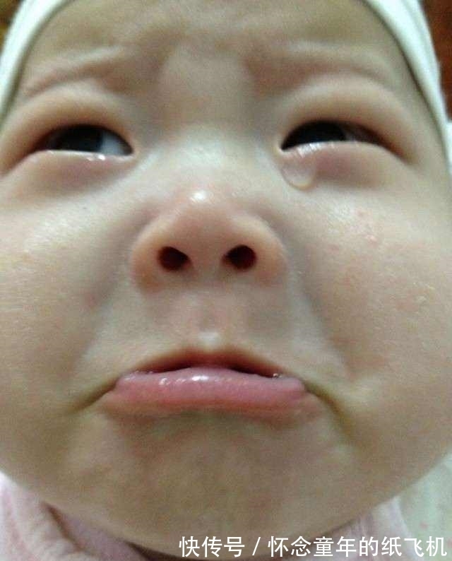 新生儿|为什么婴儿一放下就哭，一抱起来就没事了？答案不是你想的那样