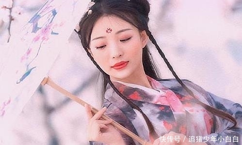 婉约词六首：一缕遐思花满院，回首茫然意阑珊