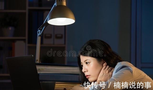 结缔组织 【茜茜护肤课堂】眼部肌肤的特点及造成眼部肌肤老化的原因!