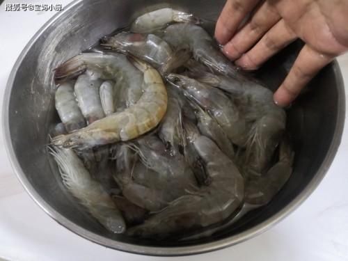 春季常吃这道菜，不长肉还鲜美，比吃猪牛羊肉强，几分钟就上桌