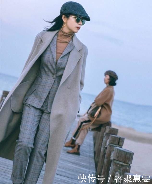 组穿|秋冬穿大衣选择内搭很关键,学习三木这6组穿搭示范,优雅显气质