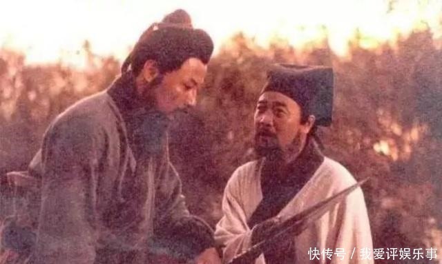 林冲@人强马壮的晁盖为何输给宋江,从对待林冲的态度就已埋下败局!