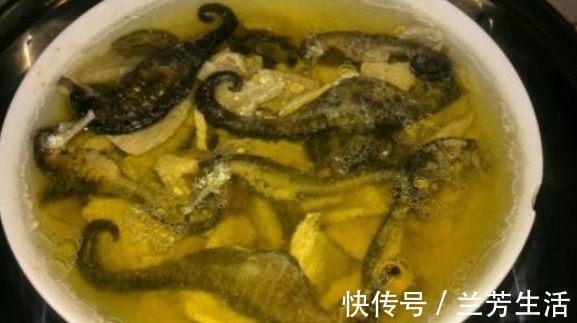 家长|“幼儿杀手”的2种食物,很多家长还天天给娃吃,别再坑娃!