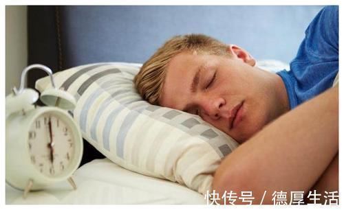 老年人|清晨养生保持这5个好习惯,想不长寿都难,看你做过几个呢?