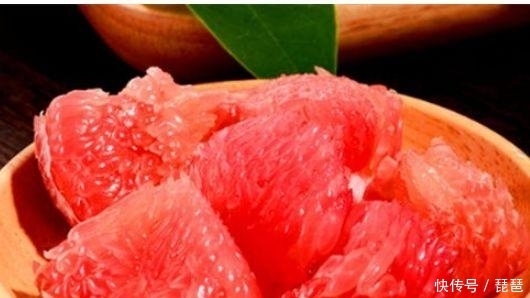 女性想要皮肤好 ，推荐4种食物，排出毒素，补血益气，延缓衰老