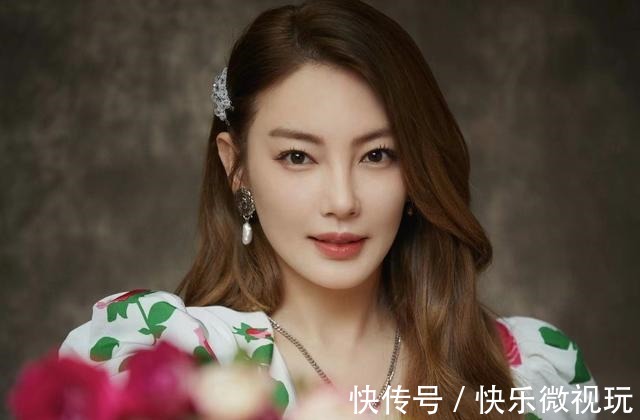 杏眼 “桃花眼”已经过时,现在流行这3种眼睛,又纯又欲,或许你也有!