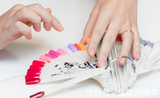 日常|洗甲水日常妙用多 使用洗甲水的注意事项分享