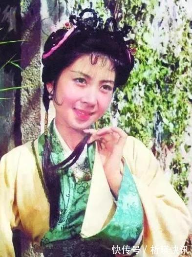 李秀明&吴海燕演海霞爆红,却错失《庐山恋》,嫁京剧老生如今境况如何