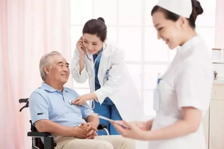 食物|转告父母:1种食物,吃一次等于吃3个塑料袋,难怪血管会堵塞