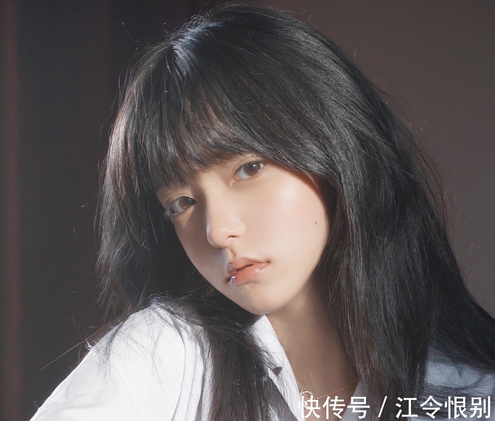 中国传统文化 高颜值国货口红，稚优泉颜值高，故宫口红有韵味，Ukiss是网红款