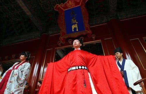历史上最后一位科考状元的试卷,全文如“印刷体”,让人赏心悦目