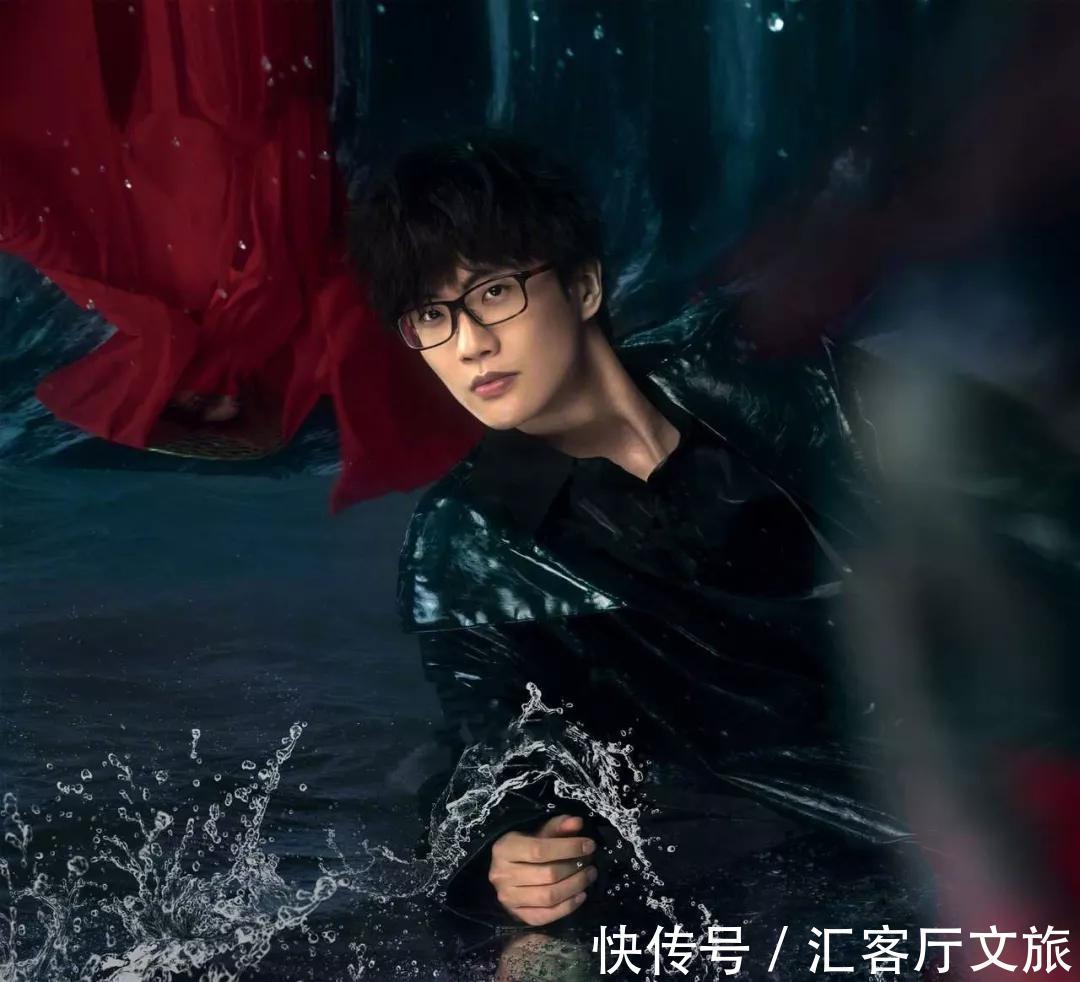 清明雨上|“过气”网络歌手，出道15年第一次上综艺，演唱会更是一票难求！