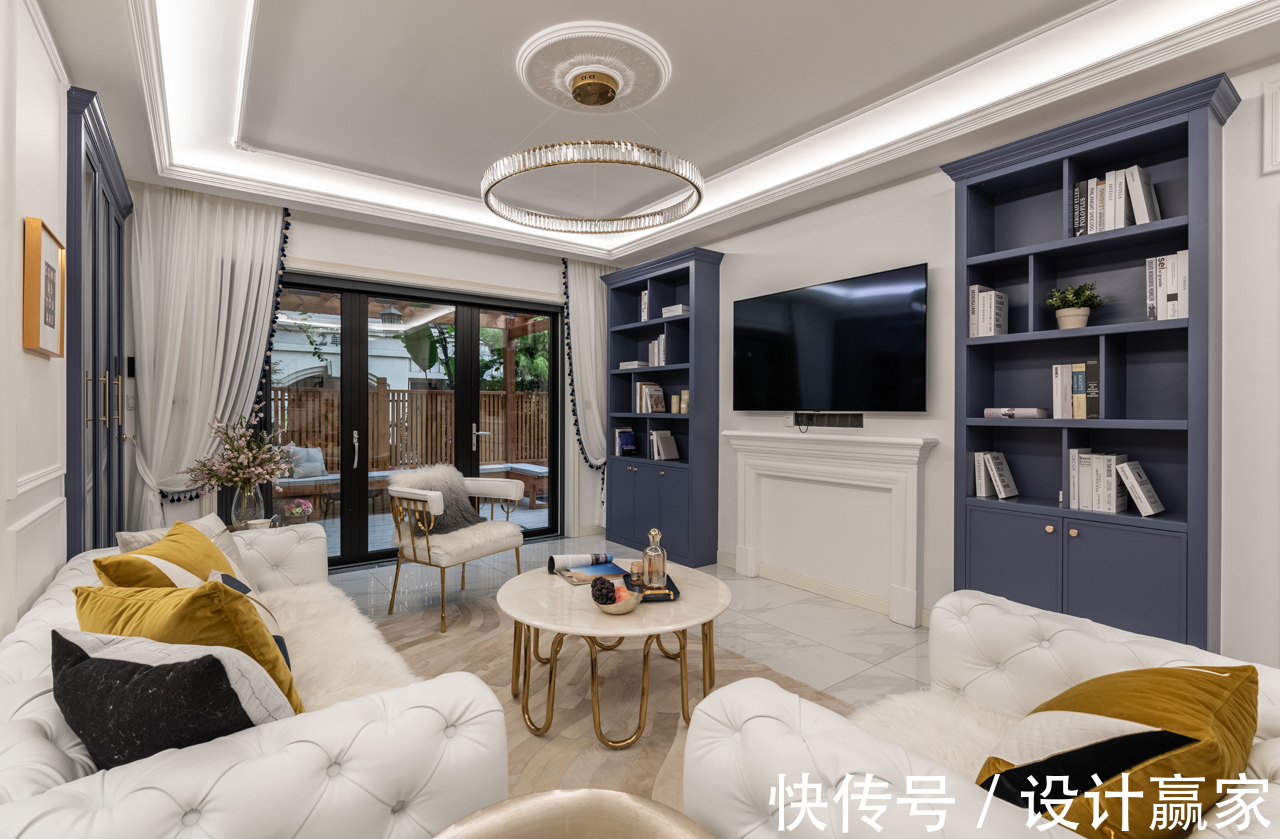 自由地带|200㎡法式叠拼,庄重浪漫有格调,叫人爱得不行