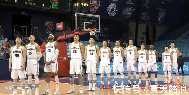付豪|3人合砍52分,辽宁男篮提前杀死胜负悬念,杨鸣可以放手练兵了
