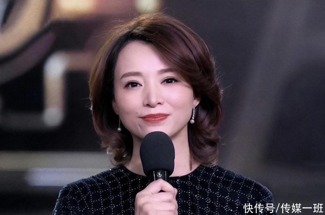 揭秘央视春晚新主持人张韬，主持跨年晚会走红，帅得观众不愿换台