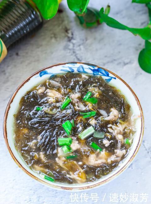做紫菜蛋汤,掌握1个关键步骤,鲜美无比,好喝翻倍