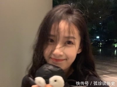 脸上有这“3缺点”的女生,以后没准会“逆袭”,05后赶紧来自测