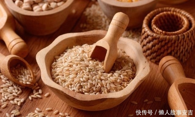 老年人如何延缓衰老美意延年,坚持9件事,补充营养防衰老