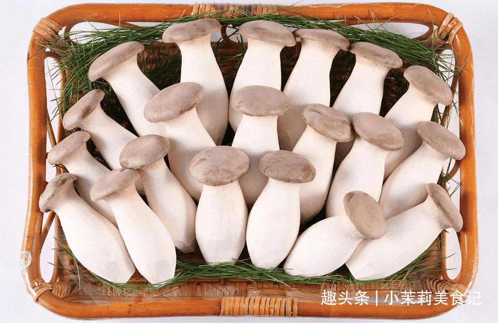 玉米面|建议中老年人,有钱少买保健品,“常吃6样,做3事”,健康又长寿