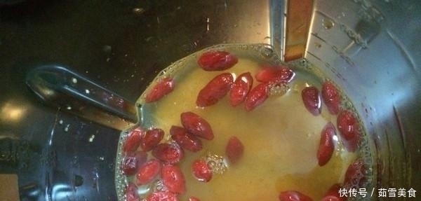 养胃|小米粥养胃,加上它效果加倍,隔三差五喝一碗,脾胃都变好