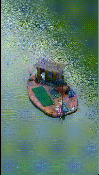 |搞笑GIF:女朋友很漂亮 就是脑子有点不好使