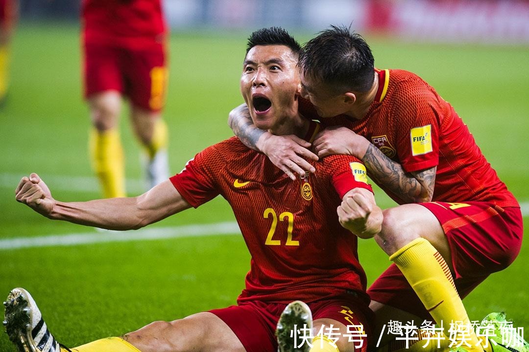 韩国队|中超豪门真的把国足杀神耽误了!放在锋线猛如虎,却让他打后卫!