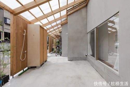 拐角处|今日屋主丨83拐角处的家,一半空间用来“浪费”,太想住了!