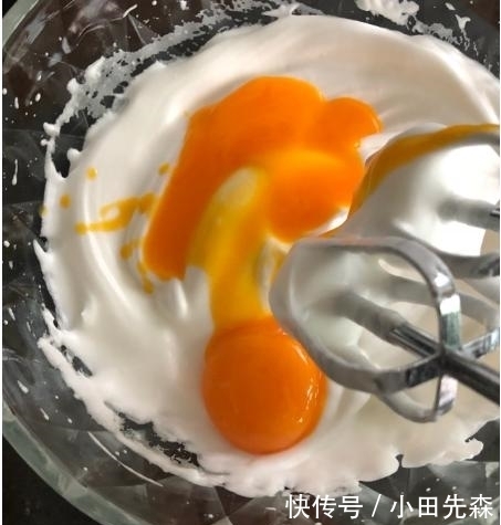 柔软|超级柔软的纸杯蛋糕,低糖美味不怕胖,一口气可以吃掉5个