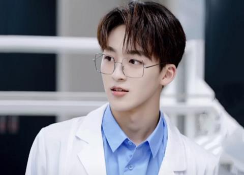 何洛洛|奔跑吧即將迎來男團成員,看清是誰后,蔡徐坤該有壓力了