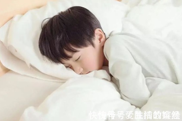 学生|高中生必须睡八个小时吗?其实达到这个数就行,是我们太偏执了