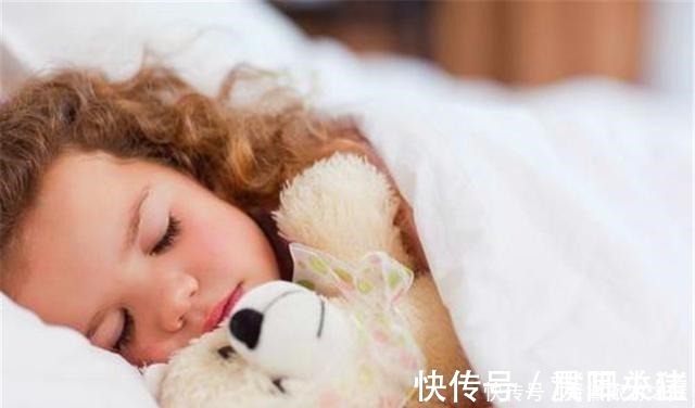 睡眠质量|孩子早起对身体无益早晨这个点，是分泌成长激素的黄金时间