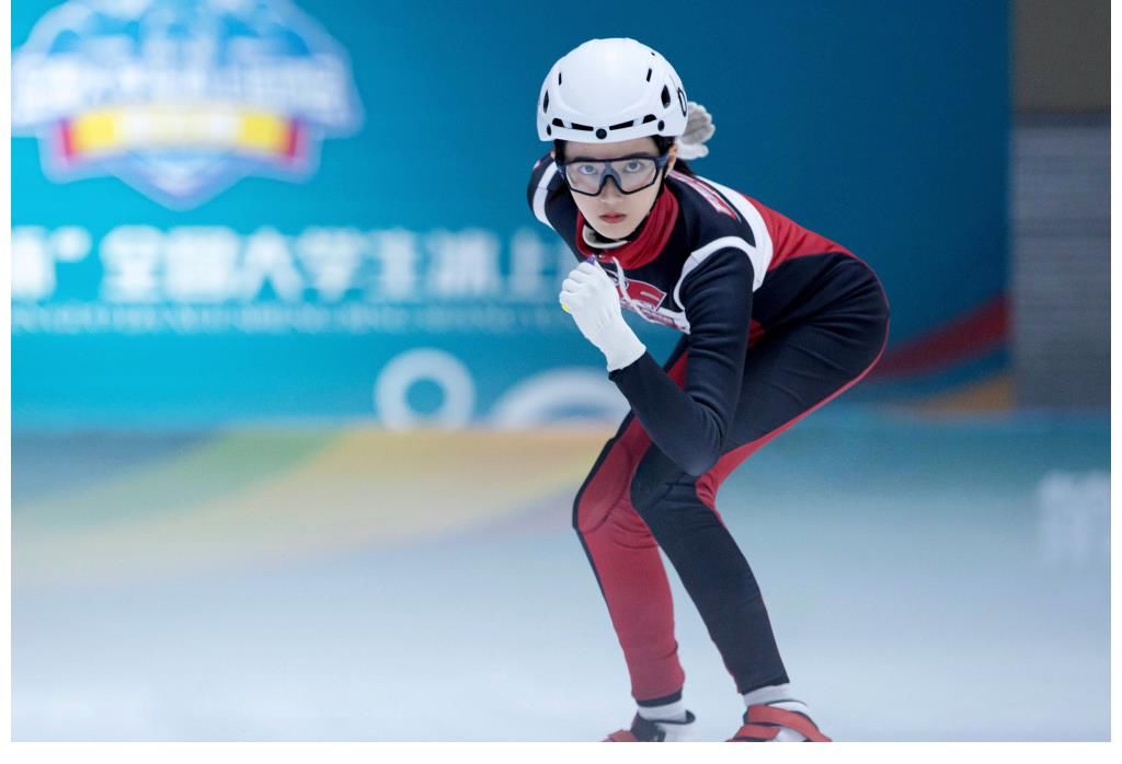 李星瑤《陪你逐風(fēng)飛翔》收官 冰上競技燃爆寒冬