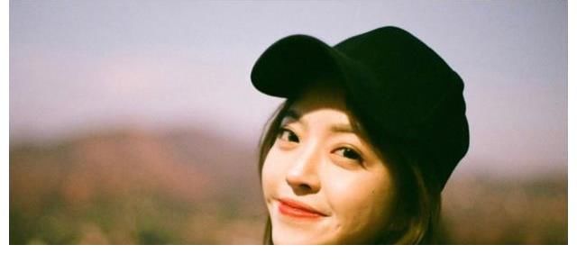 王中磊女兒加盟導(dǎo)演類綜藝，昔日爭(zhēng)議言論被扒，微博刪評(píng)顯心虛