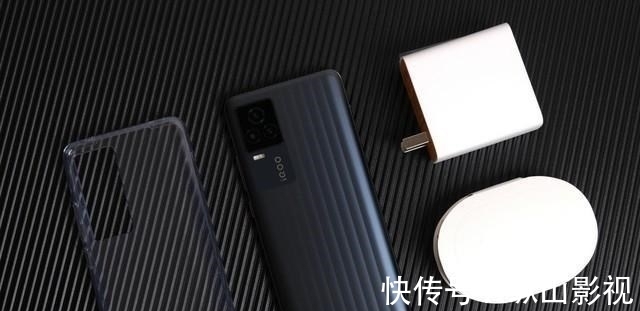 iqoo 7|iQOO 9低调试产，高配16G+1TB，又是3798起