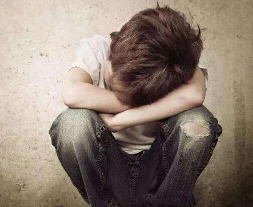 柿子|孩子被人当“软柿子”捏?父母掌握3个要点,孩子到哪都不被欺负